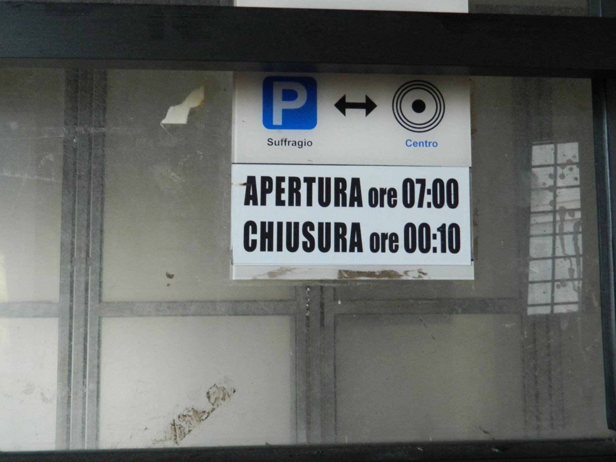 纳尔尼Casa Dell'Oliveto "Parcheggio Gratuito"公寓 外观 照片