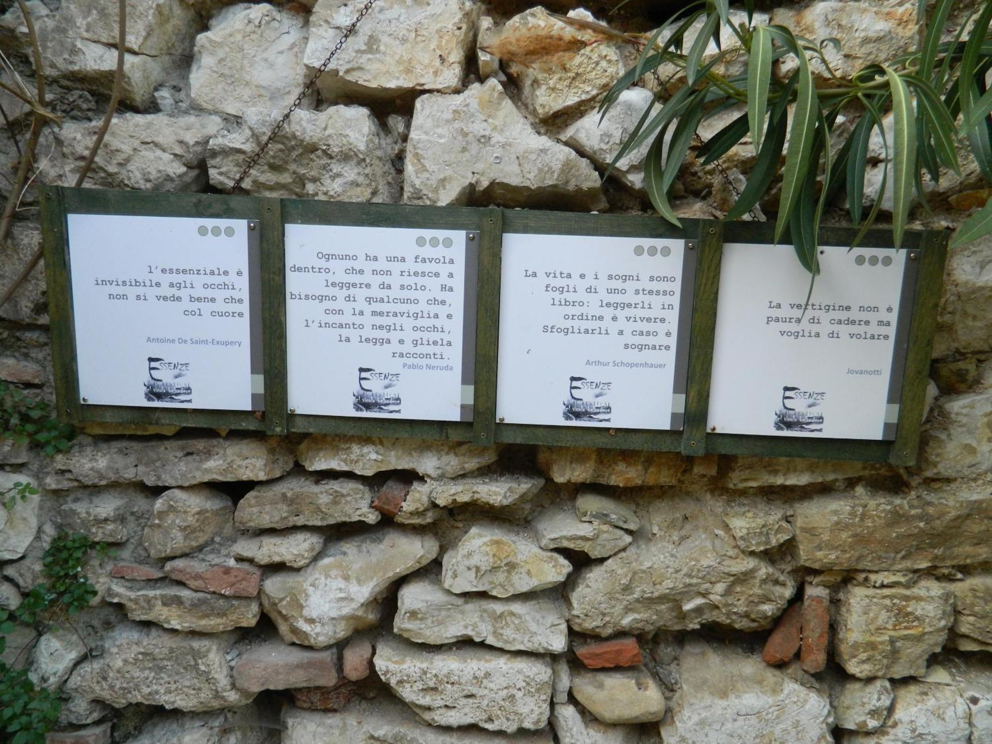 纳尔尼Casa Dell'Oliveto "Parcheggio Gratuito"公寓 外观 照片